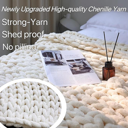 Maetoow Chenille Chunky Knit Blanket Throw （50×60 Inch）, Handmade Warm & Cozy Blanket Couch, Bed, Home Decor, Soft Breathable Fleece Banket, Christmas Thick and Giant Yarn Throws，Cream