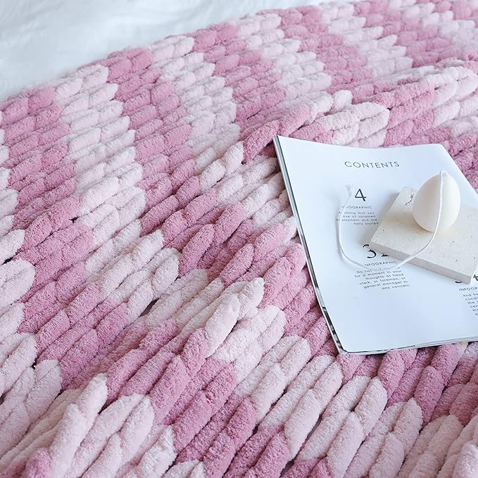 Maetoow Chenille Chunky Knit Blanket Throw 50×60 Inch, Handmade Warm & Cozy Blanket Couch, Bed, Home Decor, Soft Breathable Fleece Banket, Christmas Thick and Giant Yarn Throws, Dark Pink & Light Pink