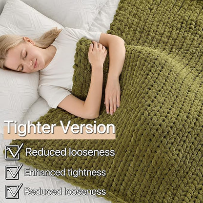 Maetoow Tighter Version Chenille Chunky Knit Blanket Throw 40×50 Inch, Handmade Warm & Cozy Blanket Couch, Bed, Home Decor, Soft Fleece Banket, Boho Thick Blankets and Giant Yarn Throws，Olive Green